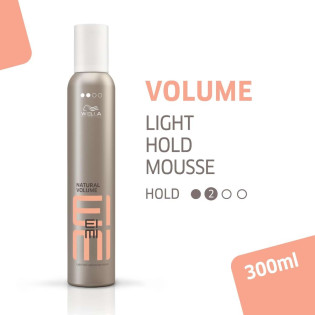 EIMI Natural Volume Mousse, 300 ml